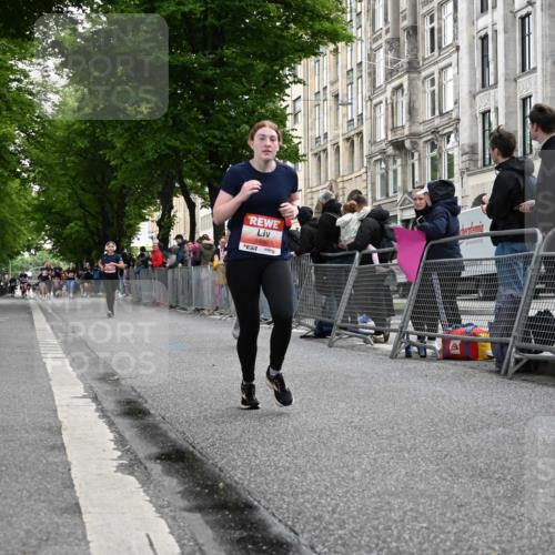14.06.2026 - REWE Women's Run J. Mangold http://msf.ph/oto/9758099 14.06.2026 10:58:18 Ziel 5086, 5980 meine-sportfotos.de