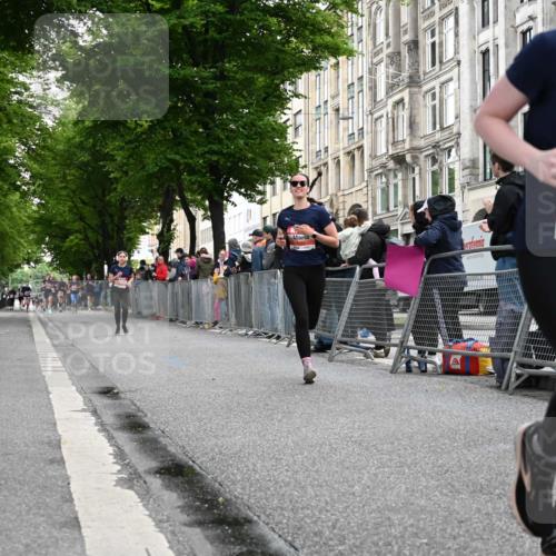 14.06.2026 - REWE Women's Run J. Mangold http://msf.ph/oto/9758106 14.06.2026 10:58:19 Ziel 5086, 5713, 5980 meine-sportfotos.de
