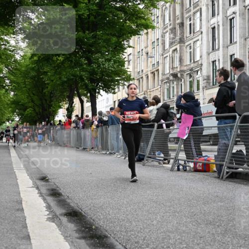 14.06.2026 - REWE Women's Run J. Mangold http://msf.ph/oto/9758120 14.06.2026 10:58:24 Ziel 5086, 5713 meine-sportfotos.de