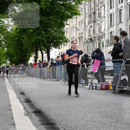 14.06.2026 - REWE Women's Run J. Mangold http://msf.ph/oto/9758122 14.06.2026 10:58:24 Ziel 5086, 5713 meine-sportfotos.de