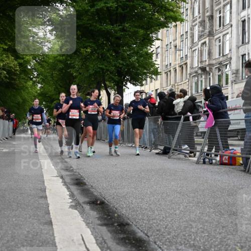 14.06.2026 - REWE Women's Run J. Mangold http://msf.ph/oto/9758130 14.06.2026 10:58:32 Ziel 5066, 5067, 5402, 5553, 5585, 5616, 5741, 5766, 5911, 6036 meine-sportfotos.de
