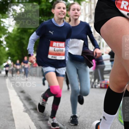 14.06.2026 - REWE Women's Run J. Mangold http://msf.ph/oto/9758166 14.06.2026 10:58:35 Ziel 5066, 5067, 5142, 5144, 5154, 5226, 5402, 5553, 5585, 5616, 5741, 5766, 5911, 6036 meine-sportfotos.de