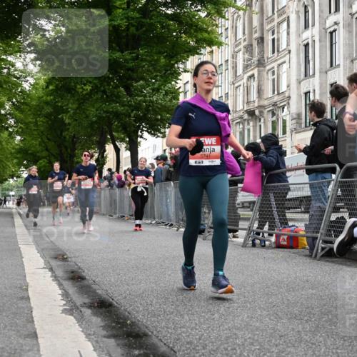 14.06.2026 - REWE Women's Run J. Mangold http://msf.ph/oto/9758172 14.06.2026 10:58:37 Ziel 5066, 5067, 5142, 5144, 5154, 5226, 5376, 5402, 5553, 5585, 5616, 5741, 5766, 5911, 6036 meine-sportfotos.de