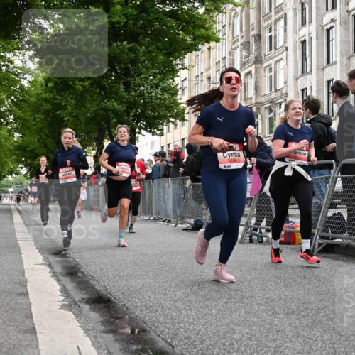 14.06.2026 - REWE Women's Run J. Mangold http://msf.ph/oto/9758187 14.06.2026 10:58:40 Ziel 5142, 5144, 5154, 5226, 5376, 5553, 5741, 5986 meine-sportfotos.de