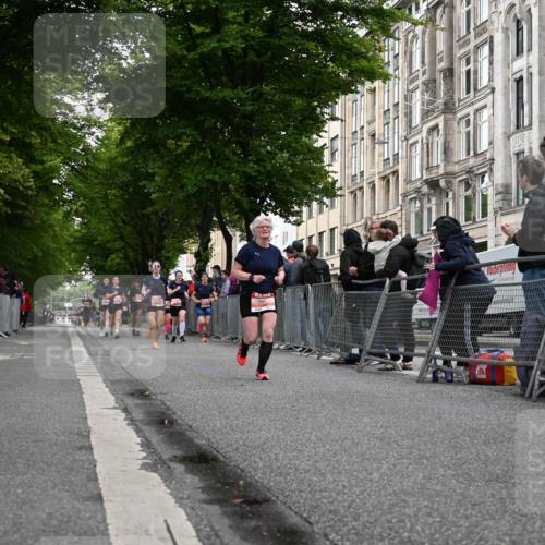 14.06.2026 - REWE Women's Run J. Mangold http://msf.ph/oto/9758250 14.06.2026 10:58:55 Ziel 5095, 5731, 6056 meine-sportfotos.de