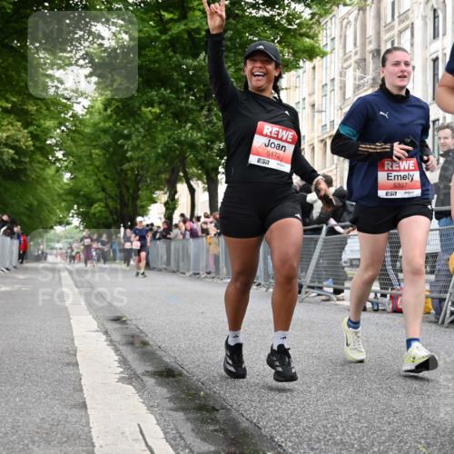 14.06.2026 - REWE Women's Run J. Mangold http://msf.ph/oto/9758311 14.06.2026 10:59:03 Ziel 5095, 5172, 5337, 5635, 5731, 6011, 6020, 6054 meine-sportfotos.de