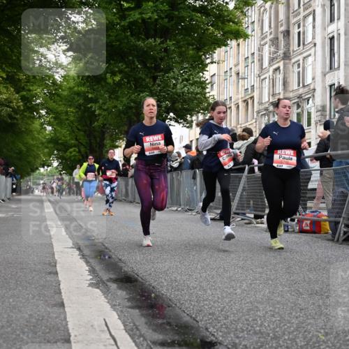 14.06.2026 - REWE Women's Run J. Mangold http://msf.ph/oto/9758328 14.06.2026 10:59:13 Ziel 5032, 5117, 5404, 5409, 5590, 5701, 6016 meine-sportfotos.de