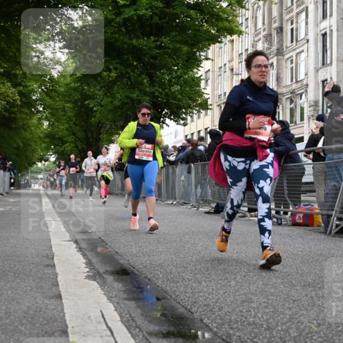 14.06.2026 - REWE Women's Run J. Mangold http://msf.ph/oto/9758350 14.06.2026 10:59:16 Ziel 5117, 5404, 5409, 5418, 5536, 5590, 5701, 6016 meine-sportfotos.de