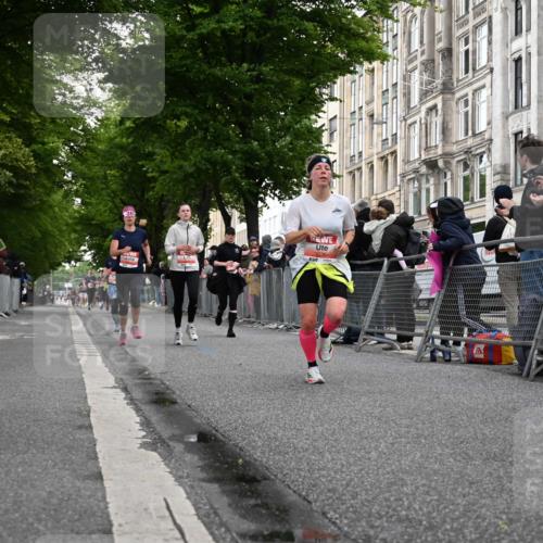 14.06.2026 - REWE Women's Run J. Mangold http://msf.ph/oto/9758384 14.06.2026 10:59:20 Ziel 5117, 5418, 5536, 5560, 5590, 5634, 5642, 6016, 6017 meine-sportfotos.de