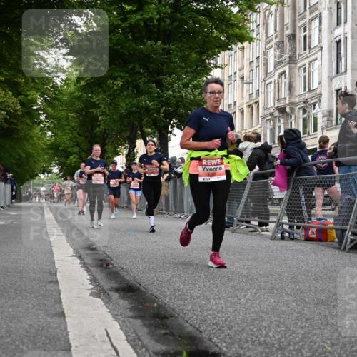 14.06.2026 - REWE Women's Run J. Mangold http://msf.ph/oto/9758458 14.06.2026 10:59:31 Ziel 5139, 5258, 5886, 5928, 6030, 6031 meine-sportfotos.de