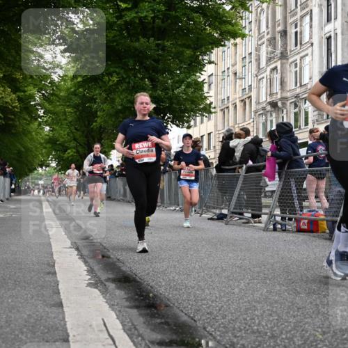 14.06.2026 - REWE Women's Run J. Mangold http://msf.ph/oto/9758485 14.06.2026 10:59:34 Ziel 5094, 5139, 5217, 5258, 5569, 5873, 5886, 6030, 6031 meine-sportfotos.de