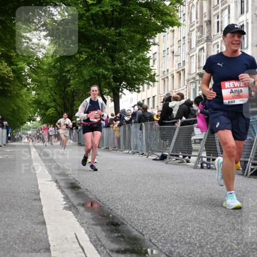 14.06.2026 - REWE Women's Run J. Mangold http://msf.ph/oto/9758506 14.06.2026 10:59:36 Ziel 5094, 5139, 5217, 5258, 5569, 5873, 5886, 6030, 6031 meine-sportfotos.de
