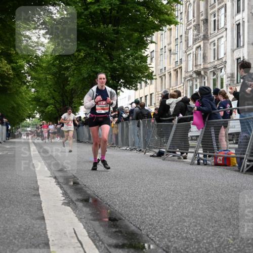 14.06.2026 - REWE Women's Run J. Mangold http://msf.ph/oto/9758510 14.06.2026 10:59:36 Ziel 5094, 5139, 5217, 5258, 5569, 5873, 5886, 6030, 6031 meine-sportfotos.de