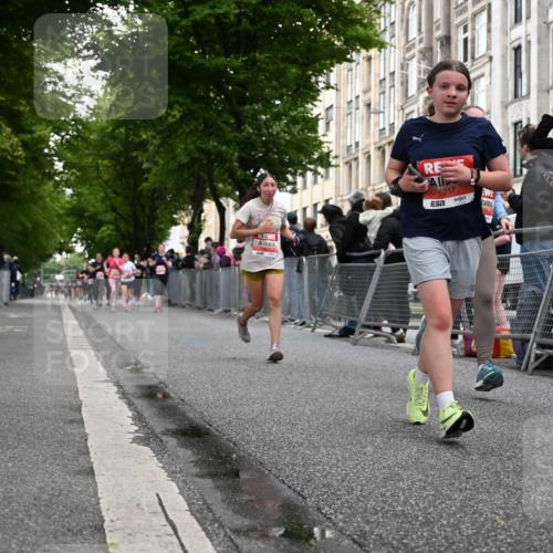 14.06.2026 - REWE Women's Run J. Mangold http://msf.ph/oto/9758532 14.06.2026 10:59:39 Ziel 5094, 5217, 5569, 5873, 5886, 6030, 6031 meine-sportfotos.de