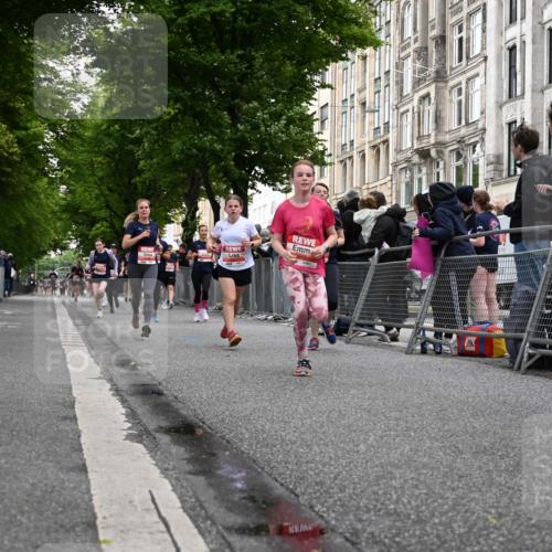 14.06.2026 - REWE Women's Run J. Mangold http://msf.ph/oto/9758544 14.06.2026 10:59:45 Ziel 5274, 5286, 5340, 5526, 5821, 5892, 6034, 6035 meine-sportfotos.de