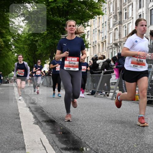 14.06.2026 - REWE Women's Run J. Mangold http://msf.ph/oto/9758570 14.06.2026 10:59:47 Ziel 5101, 5274, 5286, 5340, 5526, 5801, 5821, 5892, 6034, 6035 meine-sportfotos.de