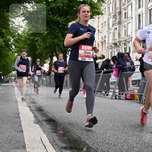 14.06.2026 - REWE Women's Run J. Mangold http://msf.ph/oto/9758573 14.06.2026 10:59:48 Ziel 5101, 5274, 5284, 5286, 5340, 5526, 5801, 5821, 5892, 6034, 6035 meine-sportfotos.de
