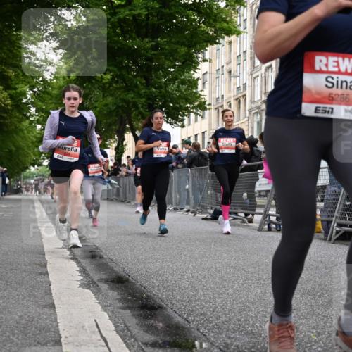 14.06.2026 - REWE Women's Run J. Mangold http://msf.ph/oto/9758577 14.06.2026 10:59:48 Ziel 5101, 5274, 5284, 5286, 5340, 5526, 5801, 5821, 5892, 6034, 6035 meine-sportfotos.de