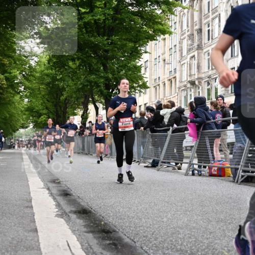 14.06.2026 - REWE Women's Run J. Mangold http://msf.ph/oto/9758610 14.06.2026 10:59:52 Ziel 5101, 5274, 5284, 5792, 5801, 5892, 5930, 5954, 6034, 6035 meine-sportfotos.de