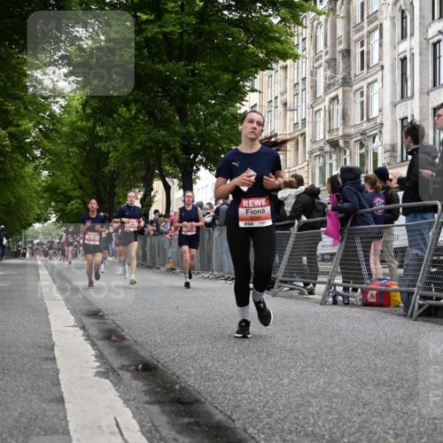 14.06.2026 - REWE Women's Run J. Mangold http://msf.ph/oto/9758618 14.06.2026 10:59:53 Ziel 5101, 5274, 5284, 5792, 5801, 5892, 5930, 5954, 6035 meine-sportfotos.de