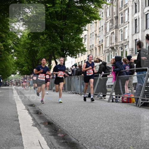 14.06.2026 - REWE Women's Run J. Mangold http://msf.ph/oto/9758627 14.06.2026 10:59:55 Ziel 5101, 5233, 5284, 5322, 5792, 5801, 5930, 5954 meine-sportfotos.de