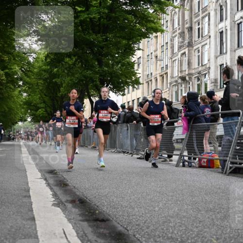 14.06.2026 - REWE Women's Run J. Mangold http://msf.ph/oto/9758629 14.06.2026 10:59:55 Ziel 5101, 5233, 5284, 5322, 5792, 5801, 5930, 5954 meine-sportfotos.de