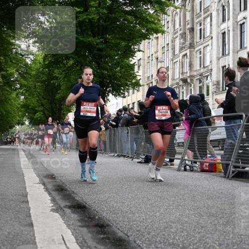 14.06.2026 - REWE Women's Run J. Mangold http://msf.ph/oto/9758657 14.06.2026 10:59:59 Ziel 5143, 5233, 5322, 5691, 5692, 5792, 5930, 5954 meine-sportfotos.de