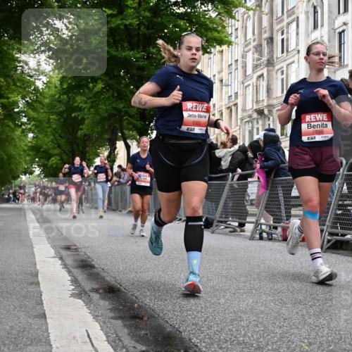 14.06.2026 - REWE Women's Run J. Mangold http://msf.ph/oto/9758670 14.06.2026 11:00:00 Ziel 5143, 5233, 5322, 5403, 5691, 5692, 5792, 5930, 5954 meine-sportfotos.de