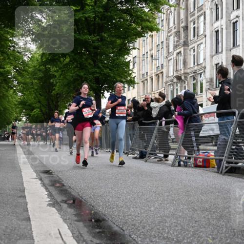 14.06.2026 - REWE Women's Run J. Mangold http://msf.ph/oto/9758689 14.06.2026 11:00:03 Ziel 5143, 5233, 5322, 5403, 5415, 5691, 5692, 5782, 5929, 6019, 6040 meine-sportfotos.de