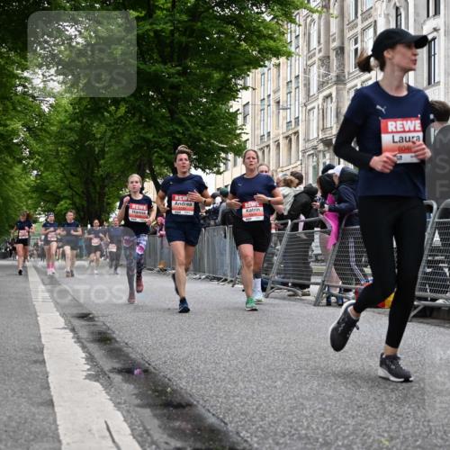 14.06.2026 - REWE Women's Run J. Mangold http://msf.ph/oto/9758733 14.06.2026 11:00:07 Ziel 5001, 5002, 5004, 5143, 5403, 5415, 5691, 5692, 5719, 5782, 5929, 6019, 6040 meine-sportfotos.de
