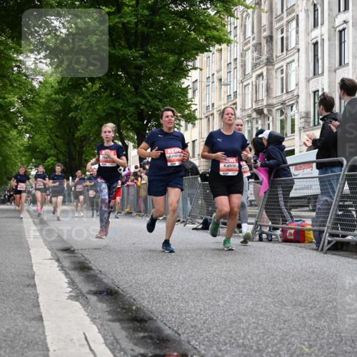 14.06.2026 - REWE Women's Run J. Mangold http://msf.ph/oto/9758738 14.06.2026 11:00:08 Ziel 5001, 5002, 5003, 5004, 5050, 5147, 5403, 5415, 5691, 5692, 5719, 5782, 5929, 6019, 6040 meine-sportfotos.de