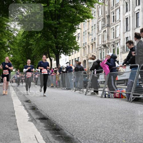 14.06.2026 - REWE Women's Run J. Mangold http://msf.ph/oto/9758786 14.06.2026 11:00:15 Ziel 5001, 5002, 5003, 5004, 5050, 5147, 5432, 5665, 5719, 5883 meine-sportfotos.de