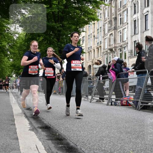 14.06.2026 - REWE Women's Run J. Mangold http://msf.ph/oto/9758802 14.06.2026 11:00:17 Ziel 5001, 5002, 5003, 5004, 5050, 5147, 5432, 5435, 5665, 5716, 5719, 5883 meine-sportfotos.de