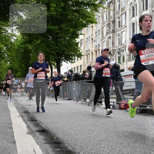 14.06.2026 - REWE Women's Run J. Mangold http://msf.ph/oto/9758825 14.06.2026 11:00:22 Ziel 5432, 5435, 5440, 5453, 5486, 5665, 5716, 5764, 5883, 5894 meine-sportfotos.de