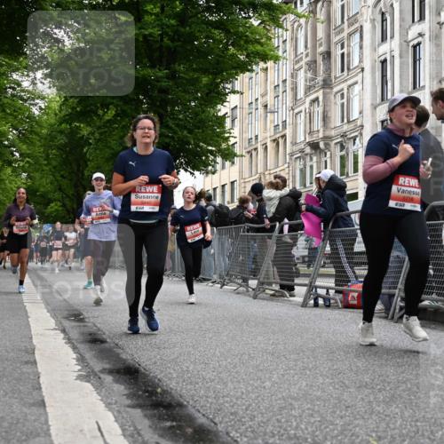 14.06.2026 - REWE Women's Run J. Mangold http://msf.ph/oto/9758832 14.06.2026 11:00:23 Ziel 5193, 5435, 5440, 5453, 5486, 5665, 5716, 5764, 5894 meine-sportfotos.de