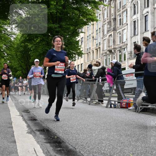 14.06.2026 - REWE Women's Run J. Mangold http://msf.ph/oto/9758835 14.06.2026 11:00:23 Ziel 5193, 5435, 5440, 5453, 5486, 5665, 5716, 5764, 5894 meine-sportfotos.de