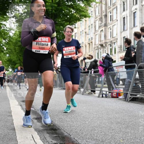 14.06.2026 - REWE Women's Run J. Mangold http://msf.ph/oto/9758866 14.06.2026 11:00:26 Ziel 5193, 5328, 5435, 5440, 5453, 5486, 5716, 5764, 5894, 6055, 6061 meine-sportfotos.de