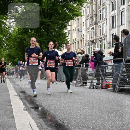 14.06.2026 - REWE Women's Run J. Mangold http://msf.ph/oto/9758877 14.06.2026 11:00:29 Ziel 5193, 5328, 5486, 5547, 5548, 5764, 5861, 5894, 6018, 6055, 6061 meine-sportfotos.de