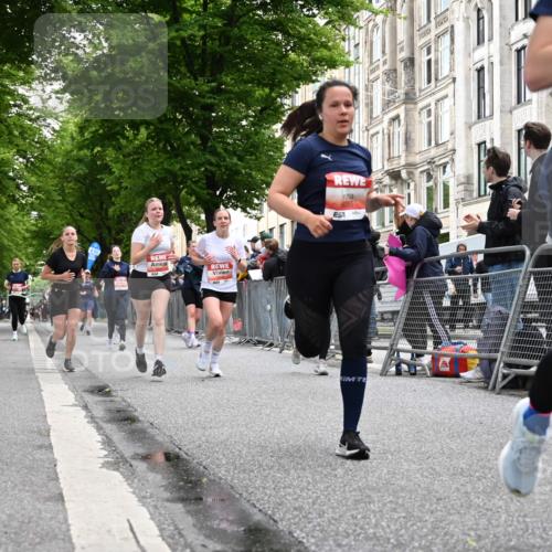 14.06.2026 - REWE Women's Run J. Mangold http://msf.ph/oto/9758892 14.06.2026 11:00:31 Ziel 5054, 5193, 5242, 5328, 5341, 5532, 5547, 5548, 5764, 5861, 6018, 6055, 6061 meine-sportfotos.de