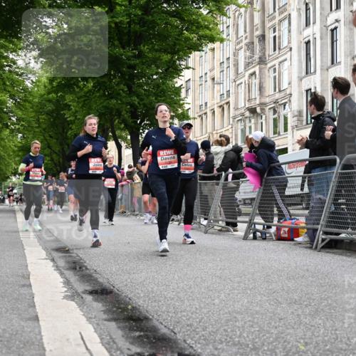 14.06.2026 - REWE Women's Run J. Mangold http://msf.ph/oto/9758932 14.06.2026 11:00:34 Ziel 5054, 5055, 5242, 5328, 5341, 5532, 5547, 5548, 5767, 5861, 6018, 6055, 6061 meine-sportfotos.de