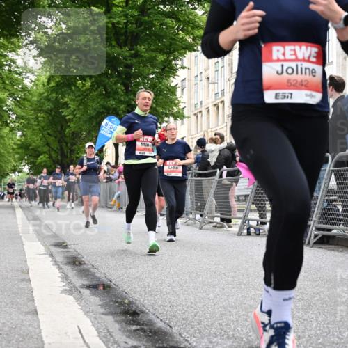 14.06.2026 - REWE Women's Run J. Mangold http://msf.ph/oto/9758959 14.06.2026 11:00:36 Ziel 5025, 5054, 5055, 5242, 5341, 5532, 5547, 5548, 5767, 5861, 5941, 6018 meine-sportfotos.de