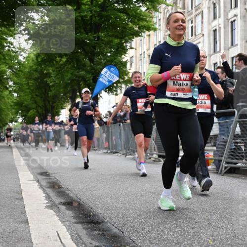 14.06.2026 - REWE Women's Run J. Mangold http://msf.ph/oto/9758973 14.06.2026 11:00:38 Ziel 5025, 5054, 5055, 5242, 5307, 5341, 5364, 5532, 5767, 5941, 6018 meine-sportfotos.de