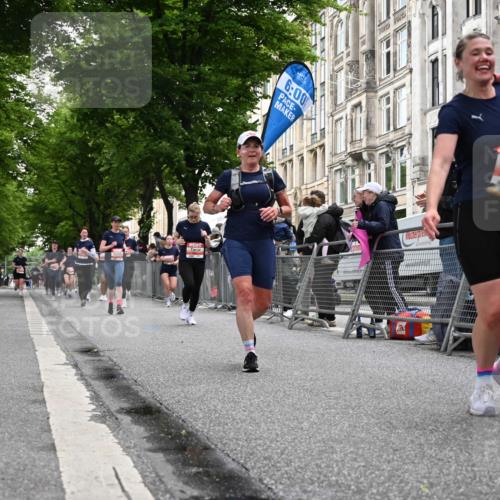 14.06.2026 - REWE Women's Run J. Mangold http://msf.ph/oto/9758989 14.06.2026 11:00:39 Ziel 5025, 5054, 5055, 5146, 5242, 5307, 5341, 5364, 5532, 5767, 5941 meine-sportfotos.de