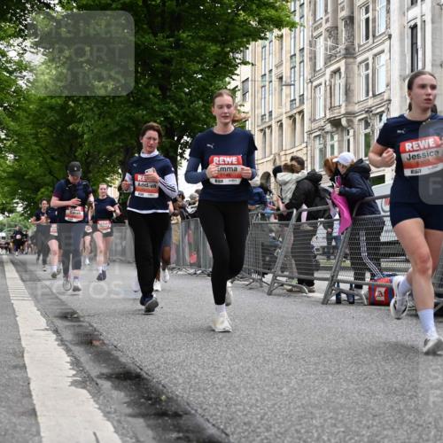 14.06.2026 - REWE Women's Run J. Mangold http://msf.ph/oto/9759035 14.06.2026 11:00:44 Ziel 5025, 5041, 5087, 5146, 5270, 5307, 5364, 5455, 5481, 5507, 5599, 5618, 5672, 5874, 5941 meine-sportfotos.de