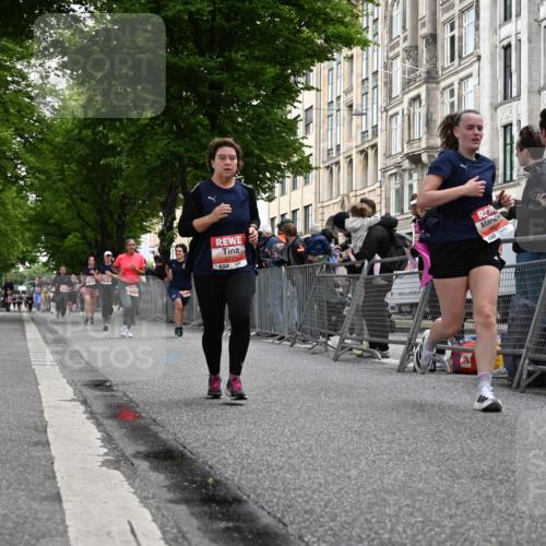 14.06.2026 - REWE Women's Run J. Mangold http://msf.ph/oto/9759126 14.06.2026 11:00:52 Ziel 5041, 5087, 5455, 5507, 5599, 5603, 5618, 5771, 5948, 5952 meine-sportfotos.de