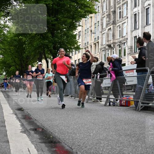 14.06.2026 - REWE Women's Run J. Mangold http://msf.ph/oto/9759143 14.06.2026 11:00:56 Ziel 5419, 5421, 5603, 5771, 5824, 5948, 5952, 6025 meine-sportfotos.de
