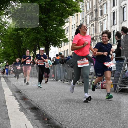 14.06.2026 - REWE Women's Run J. Mangold http://msf.ph/oto/9759166 14.06.2026 11:00:57 Ziel 5262, 5326, 5419, 5421, 5771, 5824, 5948, 5952, 6025 meine-sportfotos.de