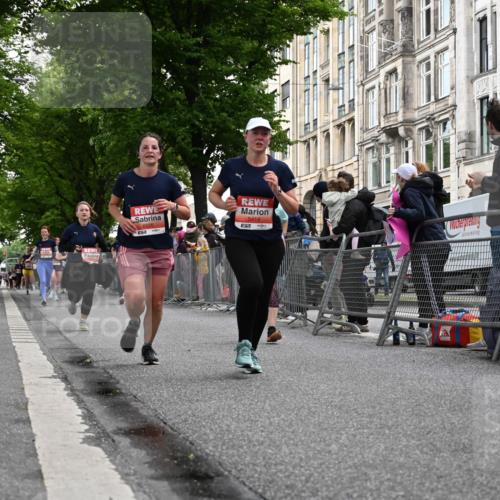 14.06.2026 - REWE Women's Run J. Mangold http://msf.ph/oto/9759173 14.06.2026 11:00:58 Ziel 5262, 5326, 5419, 5421, 5824, 5948, 5952, 6025 meine-sportfotos.de