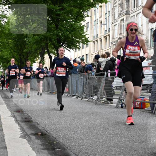 14.06.2026 - REWE Women's Run J. Mangold http://msf.ph/oto/9759341 14.06.2026 11:01:19 Ziel 5046, 5196, 5656, 5907, 6008, 6015, 6066 meine-sportfotos.de