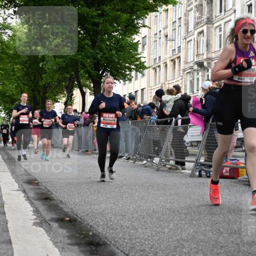 14.06.2026 - REWE Women's Run J. Mangold http://msf.ph/oto/9759343 14.06.2026 11:01:19 Ziel 5046, 5196, 5656, 5907, 6008, 6015, 6066 meine-sportfotos.de